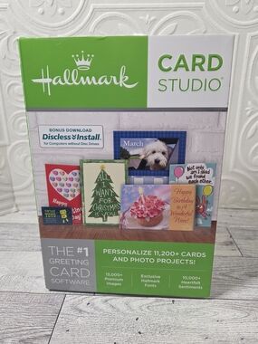 Hallmark Card Studio Software - Green & White Box